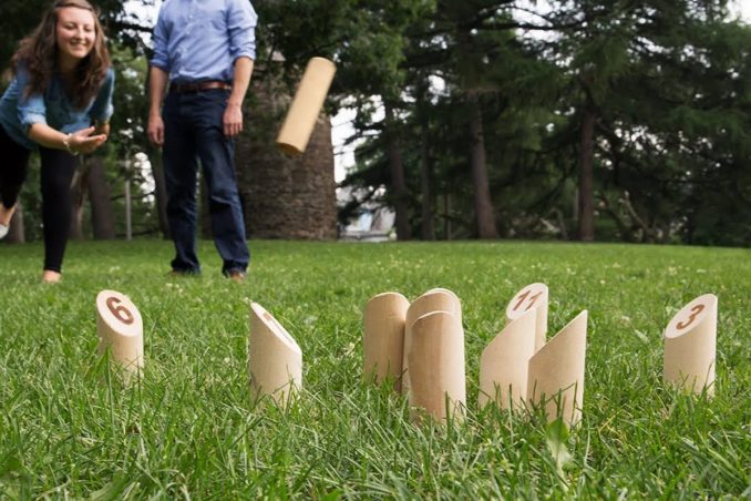 Mölkky : tout savoir sur ce jeu d'extérieur venu de Finlande