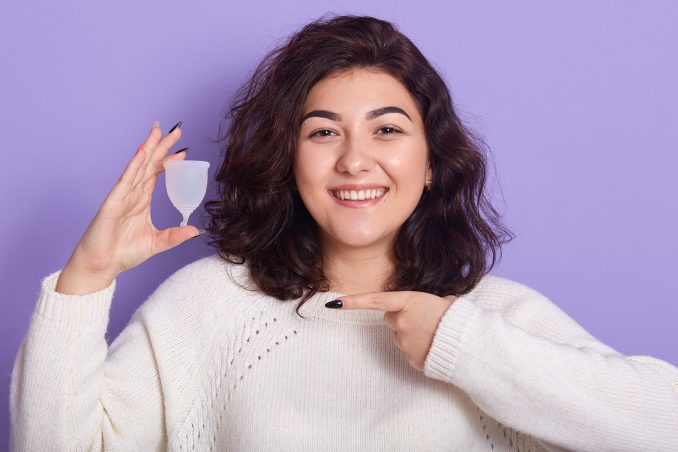 Cup menstruelle : une révolution écologique et économique